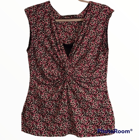 Briggs New York Tops - Briggs New York Woman's Sleeveless top size M